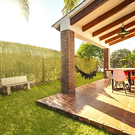 Сasa de vacaciones Casa Zahomar Con Piscina Exterior